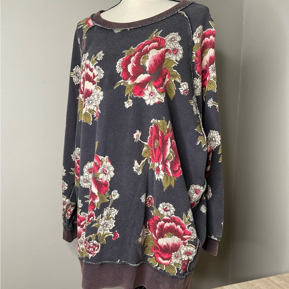 RARE Free People Go On Get Floral Sweatshirt, size Small, EUC, Y2K - Picture 4 of 7